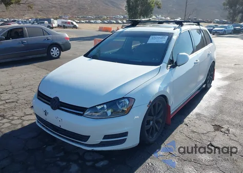 2016 Volkswagen Golf Sportwagen Tsi Limited Edition z USA, uszkodzony, nr VIN 3VWC17AU7GM518907